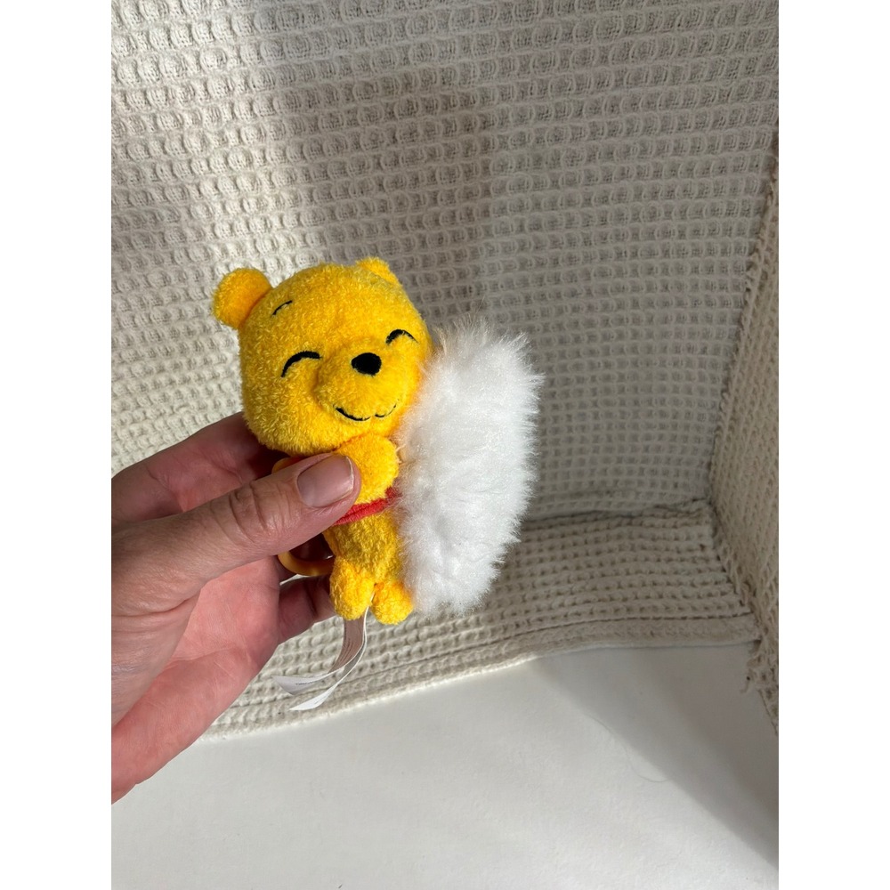Disneycore Unisex Disney Dream Puffz Winnie the Pooh Plush Clip Small Yellow